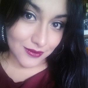 Meet your Posher, Adriana